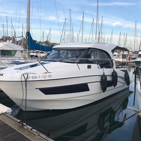 Yate De Lujo En Getxo Exterior foto